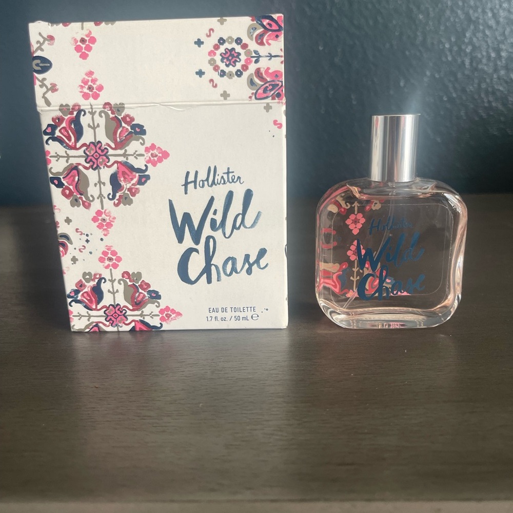 Hollister Wild Chase